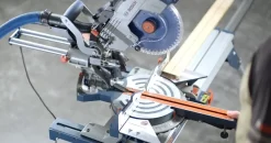 Bosch GCM 8 SDE Afkortzaag Met Laser - 1600W - 216 X 30mm - 0601B19200 -ToolTijd ThuisKlussen 05861b807f42385545d615eb6235e37c