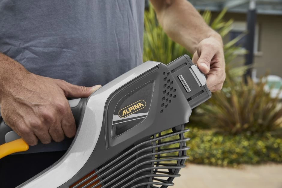 Alpina ABL 48 Li Kit 48V Li-Ion Accu Bladblazer Set (1x 2,0Ah) - 55 M/s - Koolborstelloos 11 Alpina ABL 48 Li Kit 48V Li-Ion Accu Bladblazer Set (1x 2,0Ah) - 55 M/s - Koolborstelloos - Afbeelding 11