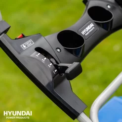 Hyundai 57024 Benzine Grasmaaier - 196cc - 4-takt - Elektrische Start 17 Hyundai 57024 Benzine Grasmaaier - 196cc - 4-takt - Elektrische Start -ToolTijd ThuisKlussen 1e2ff2f778129e3812bb98781c4d669a