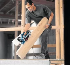 Bosch GHO 26-82 D Schaafmachine - 710W - 2,6mm - 06015A4301 11 Bosch GHO 26-82 D Schaafmachine - 710W - 2,6mm - 06015A4301 -ToolTijd ThuisKlussen 2547f2ef75a6dfed8fac9b5b833a014e