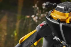 Stiga HT 525 Benzine Heggenschaar - 22,5cc - 0,65kW - 2-takt - 46cm - 35mm -ToolTijd ThuisKlussen 28a9b55f1b21bd305a466c56d89f7343