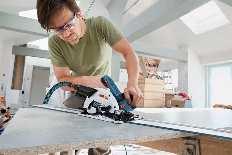 Bosch GKS 55+ GCE Cirkelzaag In L-Boxx - 1350W - 165mm - 0601682101 4 Bosch GKS 55+ GCE Cirkelzaag In L-Boxx - 1350W - 165mm - 0601682101 - Afbeelding 4