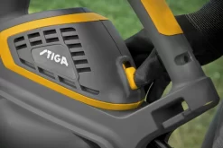 Stiga BL 130c V Elektrische Bladblazer Met Zuigfunctie - 2,6kW - 92m/s - 7m³/min 35 Stiga BL 130c V Elektrische Bladblazer Met Zuigfunctie - 2,6kW - 92m/s - 7m³/min -ToolTijd ThuisKlussen 520106d4e89590bcc8e0fe5c3111d214