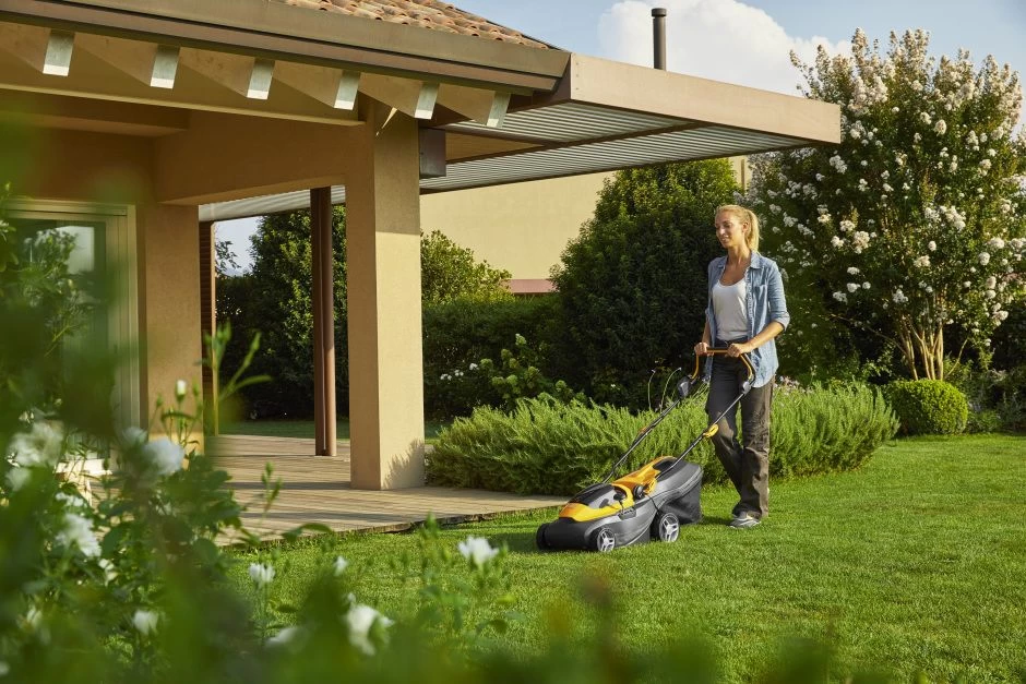 Stiga COLLECTOR 136e Kit Accu Grasmaaier Set (2x 2,0Ah) - 35L - 250m² 9 Stiga COLLECTOR 136e Kit Accu Grasmaaier Set (2x 2,0Ah) - 35L - 250m² - Afbeelding 9