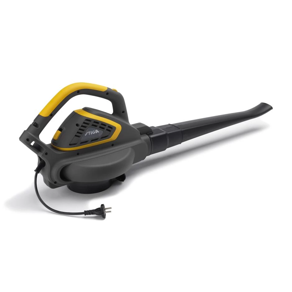 Stiga BL 130c V Elektrische Bladblazer Met Zuigfunctie - 2,6kW - 92m/s - 7m³/min 1 Stiga BL 130c V Elektrische Bladblazer Met Zuigfunctie - 2,6kW - 92m/s - 7m³/min