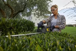 Stiga HT 700e Accu Heggenschaar Body - 56cm - 34mm -ToolTijd ThuisKlussen 9563ed63e62ee24585d900024f81ef9e