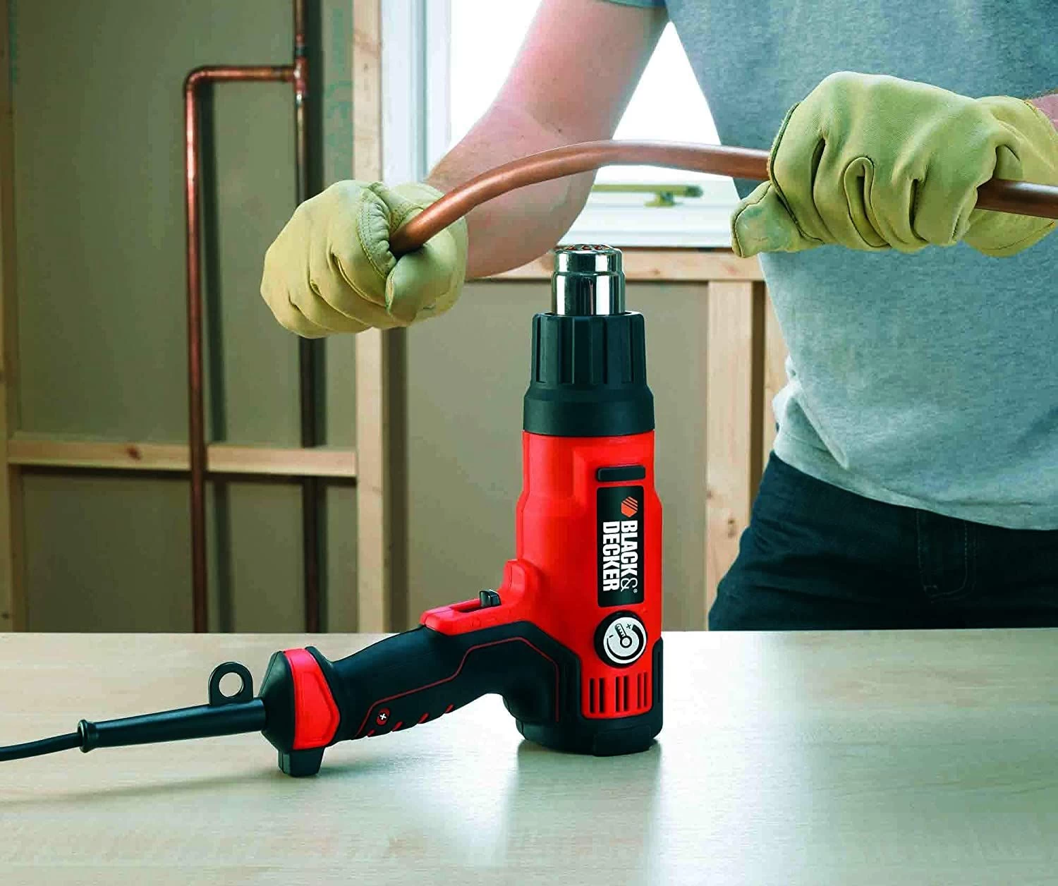 Black & Decker Black+Decker KX2200K Heteluchtpistool Incl. Accessoires In Koffer - 2000W 3 Black & Decker Black+Decker KX2200K Heteluchtpistool Incl. Accessoires In Koffer - 2000W - Afbeelding 3