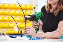 Leister Solano AT Heteluchtpistool In Koffer - 2300W -ToolTijd ThuisKlussen a5e569972ea3db0684a3b072e5914022