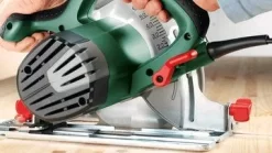 Bosch PKS 66 AF Cirkelzaag Met Geleiderail - 1600W - 0603502000 -ToolTijd ThuisKlussen d3fc79ccb0adefba884a4003e8048bb2