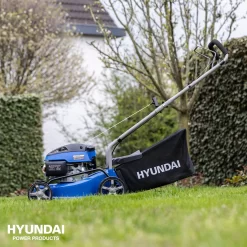 Hyundai 57021 Benzine Grasmaaier - 79,8cc - 4-takt - 400mm -ToolTijd ThuisKlussen df7ae086a2345e6499d4ba2dee5aadab
